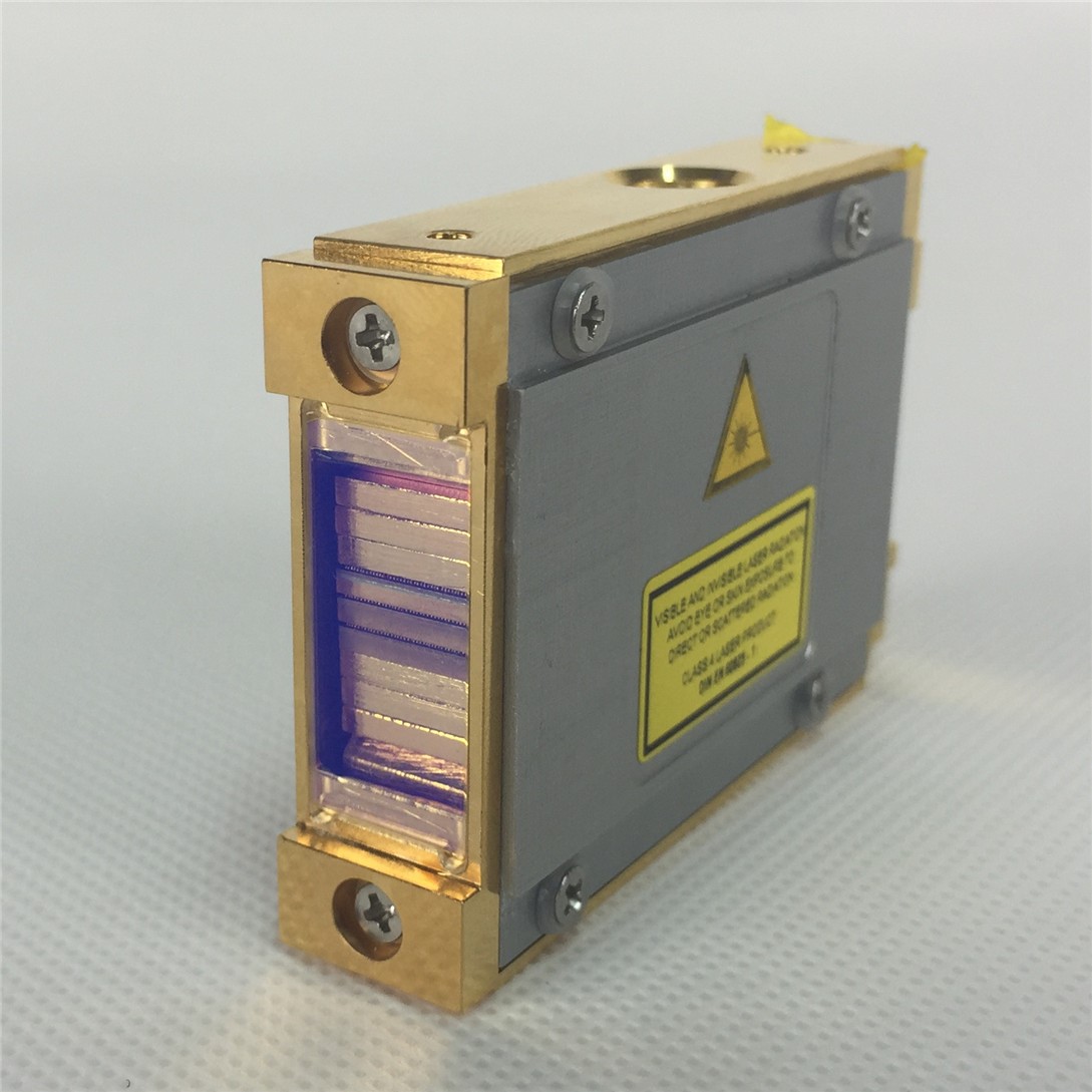 Dilas 600W micro channel bar with lens added for collimation purpose