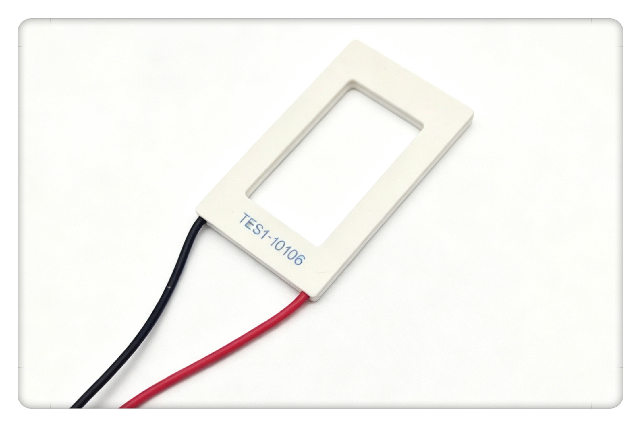 TES1-10106 Cooling Peltier / Size : 50(33)*31(19)*2.9mm / Thermo-­Module For Soprano Titanium Beauty Machine